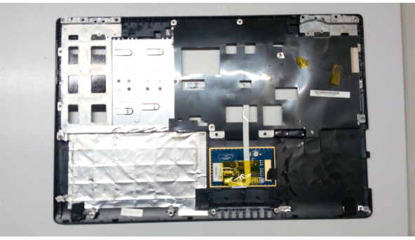 Середня частина корпуса для ноутбука MSI CR620, MS-1688, 683C111Y31A, б/в - 301014