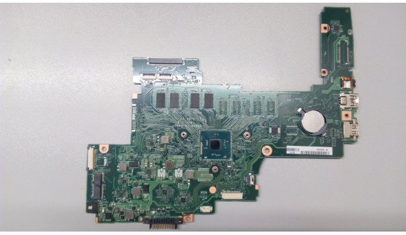 Материнська плата для ноутбука Toshiba Satellite C40-C-10T, LA-C442P Rev:1.0.Має впаяний процесор Intel Mobile Celeron N3050, SR29H, б/в