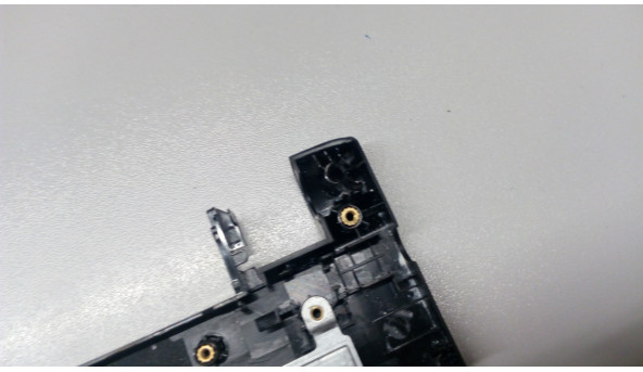 Середня частина корпуса для ноутбука Toshiba Satellite C40-C-10T, AM1D7000300, б/в - 301026