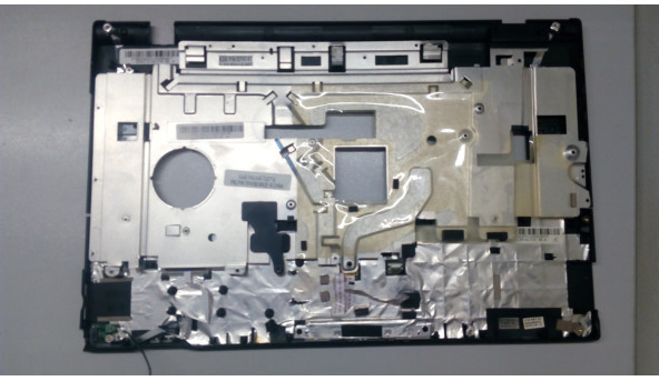 Средняя часть корпуса для ноутбука Lenovo ThinkPad L512, 75Y4790, 15.6 ", б / у - 301132