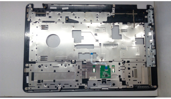 Средняя часть корпуса для ноутбука Medion Akoya E7612, MD98550, 60.4HJ02.001, б / у - 301138