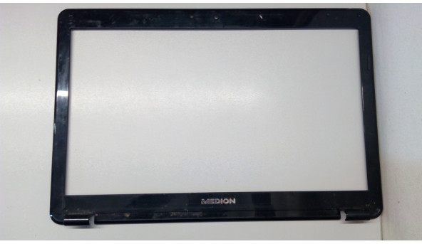 Рамка матрицы корпуса для ноутбука Medion Akoya P7612, MD98580, б / у