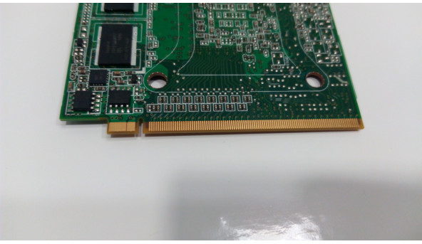 Видеокарта NVIDIA GeForce GT220M, 1024 MB, DDR 3, 128-bit, б / у