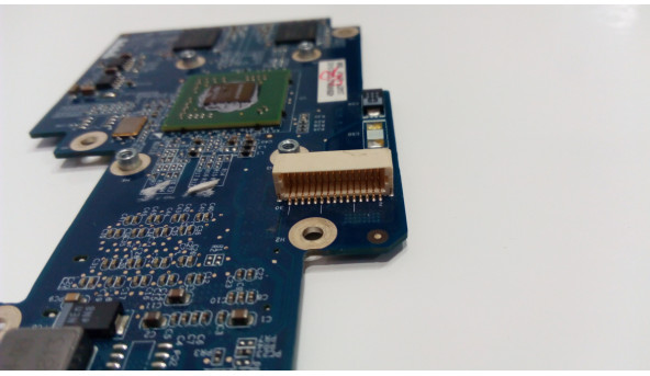 Відеокарта nVidia GeForce GO 7300, 64 MB, DDR 2, 64-bit, б/в - 301276