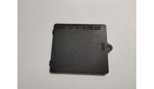 Сервисная крышка RAM для ноутбука MAXDATA PRO 6000I, 38EF6RD0009. Б/У