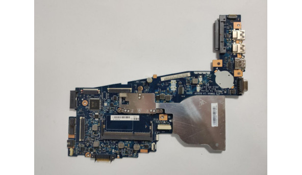 Материнська плата для ноутбука Toshiba Satellite C50-B-15C, 15.6", ZBWAA, LA-B303P, Rev:1.0, Б/В.  Має впаяний процесор Intel Mobile Celeron N2840, SR1YJ