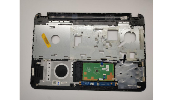Середня частина корпуса для ноутбука Dell Inspiron 3521, 15.6", cn-0n73nv, ap0sz000601, б/в. Є пошкоджене кріплення (фото) - 30145