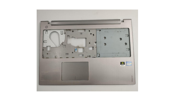 Середня частина корпуса для ноутбука Lenovo IdeaPad Z500, 15.6", am0sy000300, б/в. Зламана решітка радіатора  (фото)