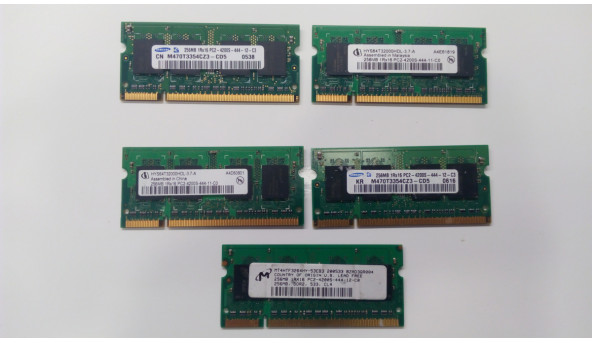 Оперативна память DDR2, 533 МГц, 256 Mб, 4200S, SODIMM, б/в