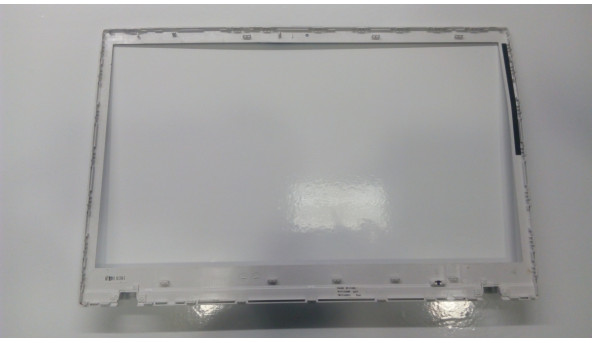 Рамка матрицы корпуса для ноутбука Samsung 305V, NP305V5A, 15.6 ", BA75-03209B, Б / У - 301639