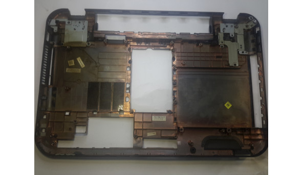 Нижня частина корпуса для ноутбука Dell Inspiron 5520, б/в Б/В.Всі кріплення цілі.Без пошкоджень.