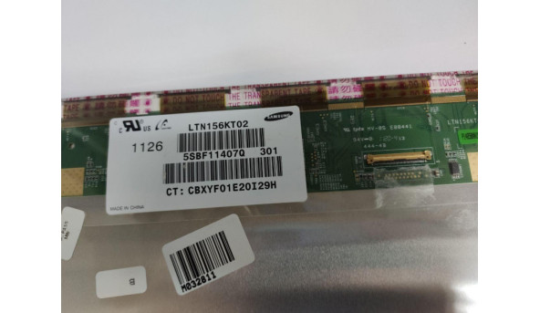 Матриця Samsung, LTN156KT02, 15.6", 40-pin, LCD, HD+ 1600x900, Normal, б/в, Присутні подряпини помітні на всіх кольорах - 301854