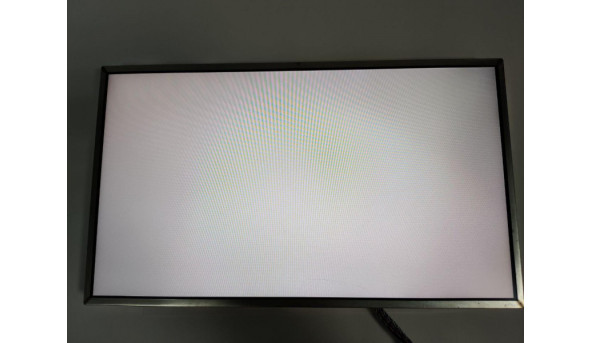 Матриця Samsung, LTN156KT02, 15.6", 40-pin, LCD, HD+ 1600x900, Normal, б/в, Присутні подряпини помітні на всіх кольорах - 301854