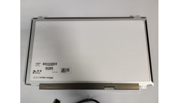 Матриця LG Display, LP156WH3 (TL)(S2), 15.6", HD 1366x768, 40 pin, Slim, б/в, Є незначні сліди від клавіатури, на зображення не впливають - 301855