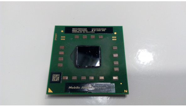 Процесор AMD Mobile Sempron 3400+ SMS3400HAX3CM, 256 КБ кеш-пам'яті, тактова частота 1.80 ГГц