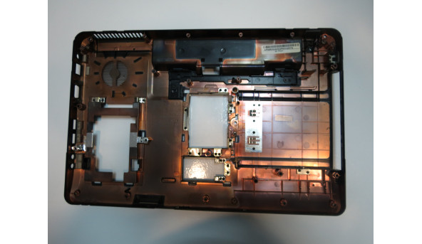 Нижня частина корпуса для ноутбука Emachines E527, KAWF0, AP06R0004000, 15.6", Б/В. - 302194