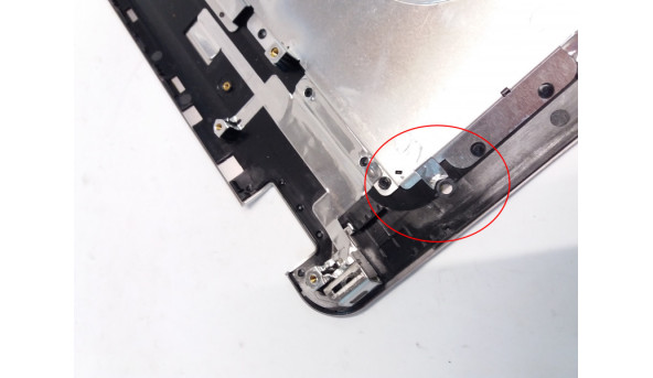 Середня частина корпуса для ноутбука HP Pavilion dv7-4000, RIT3LLX9TP, 17.3" Б/В. Пошкоджене одне кріплення - 302293