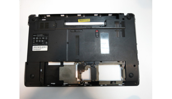 Нижняя часть корпуса для ноутбука Acer TravelMate 5740, new50, AP0DQ000B100, 15.6 ", Б / У.