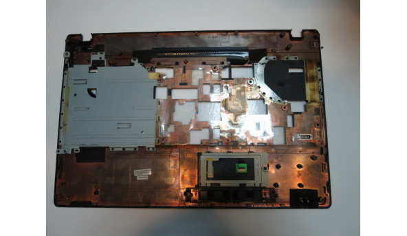 Середня частина корпуса для ноутбука Acer TravelMate 5740, AP0DQ000200, 15.6" Б/В. Кріплення всі цілі. Без пошкоджень. - 302298