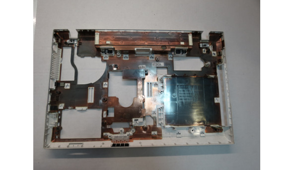 Нижня частина корпуса для ноутбука SAMSUNG NP305V5A, NP305V5A-T02SE, BA75-03228B, 15.6", Б/В. - 302363