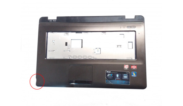 Середня частина корпуса для ноутбука Asus X72D, K72D, K72DR, K72F, K72JK, A72JC, 13N0-JWA0101, 13GNZW1AP030-2, 17.3", Б/В, скол на кукті, пошкоджено 2 кріплення (фото)