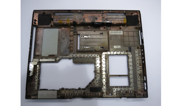 Нижняя часть корпуса для ноутбука Asus A7U, 13GNMYBAP011, 17.1 ", Б / У. - 302499