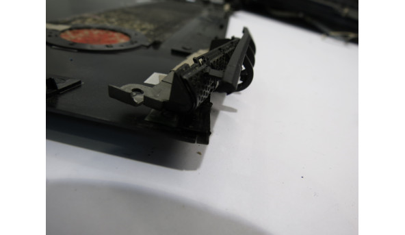 Нижня частина корпуса для ноутбука Lenovo Y50-70, 20378, am14r000530, 15.6", Б/В - 302527