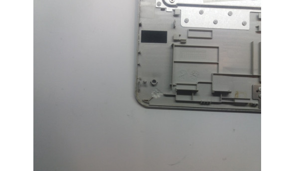 Середня частина корпусу Toshiba CB30-102 з клавіатурою та тач-падом, Б/В. - 302581