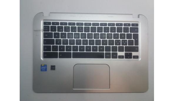 Середня частина корпусу Toshiba CB30-102  з клавіатурою та тач-падом, Б/В.
