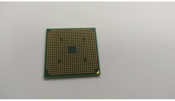 Процесор AMD Mobile Sempron SI 42,  SMSI42SAM12GG, 1 МБ кеш-пам'яті, тактова частота 2.10 ГГц, Б/В