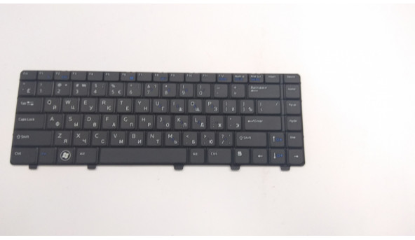 Клавиатура для ноутбука Dell Vostro 3300, v3300, v3400, 3500, Б / У