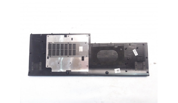Сервісна кришка для ноутбука Lenovo IdeaPad 300-15IBR, 300-15ISK, AP0YM000500, Б/В. Всі кріплення цілі. Без пошкоджень. Є подряпини. - 303221