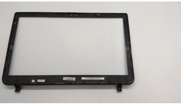 Рамка матрицы корпуса для ноутбука Toshiba Satellite C50-B-1C9, 15.6 ", AP15H000900P, Б / У - 303234