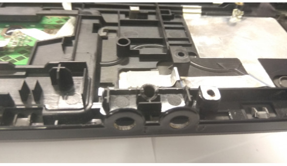 Середня частина корпуса для ноутбука HP 625, 15.6", 6070B0430101, Б/В - 303558