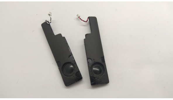 Динамики для ноутбука Samsung 550C, XE550C22, BA96-06027A, BA96-06026A, Б / У, в хорошем состоянии, без повреждений.