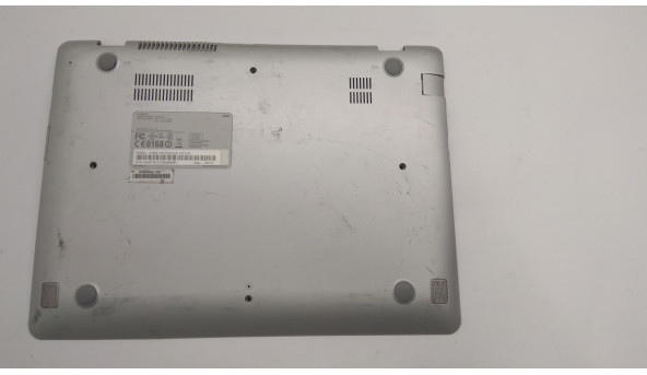 Нижня частина корпуса для ноутбука Samsung 550C, XE550C22, 12.1", BA75-03434A, Б/В.В сі кріплення цілі.Без пошкоджень.