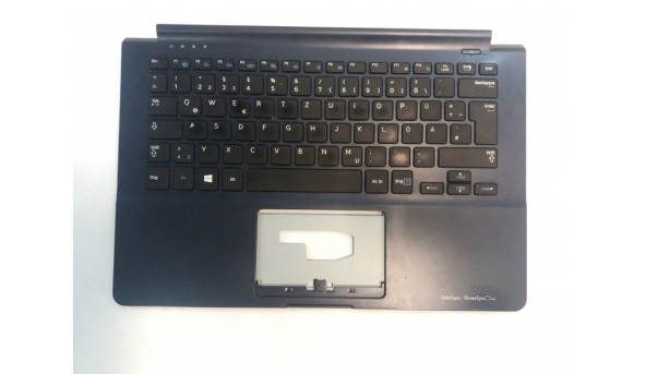Рамка матрицы корпуса для ноутбука Samsung 550C, XE550C22, 12.1 ", BA75-03431A, Б / У. Без повреждений.