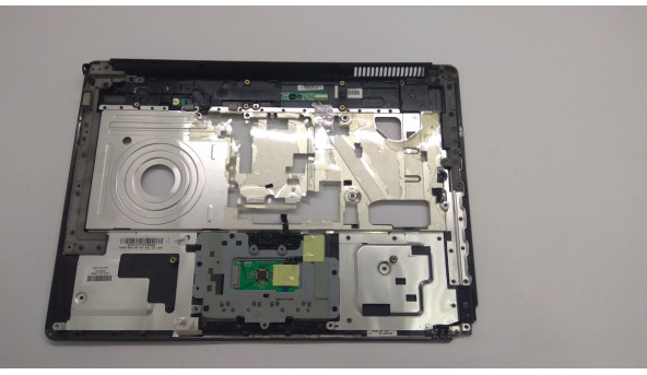 Середня частина корпуса для ноутбука HP Compaq Presario V6500, V6508E0, 15.4", 454170-001, Б/В. Зламане кріплення та кут (фото). - 303718
