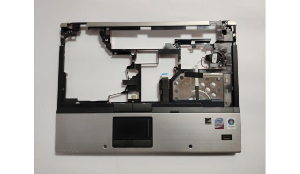 Рамка матрицы корпуса для ноутбука HP EliteBook 6930p, 14.0 ", 483200-001, Б / У. Есть маленькие трещины (фото)
