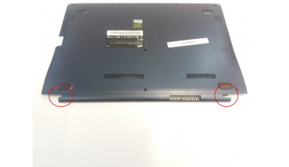 Нижня частина корпуса для ноутбука Samsung NP915S3G, 13.3", BA75-04678A, Б/В, Всі кріплення цілі, Зламаний корпус біля завіс (фото).