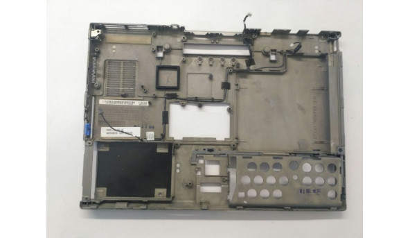 Нижня частина корпуса для ноутбука Dell Latitude D630, PP18L, 14.1, Б/В - 303913