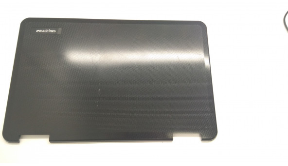 Кришка матриці корпуса для ноутбука Emachines G630, KBWH0, 17.3", AP06X000200, Б/В. Всі кріплення цілі.Без пошкоджень.Є подряпини.