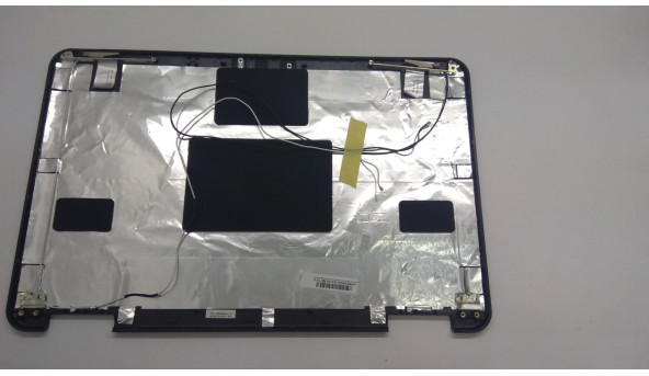 Кришка матриці корпуса для ноутбука Emachines G630, KBWH0, 17.3", AP06X000200, Б/В. Всі кріплення цілі.Без пошкоджень.Є подряпини. - 303956
