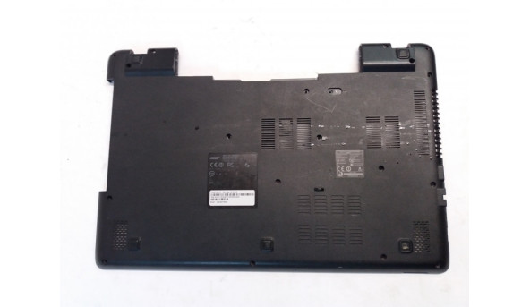 Нижняя часть корпуса для ноутбука Acer Aspire V3-572 / V3-532, Z5WAH, 15.6 ", AP154000100, Б / У. Все крепления цили.Без повреждений.