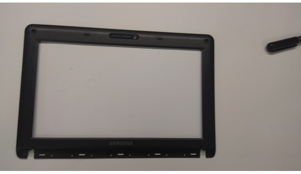 Рамка матрицы корпуса для ноутбука Samsung Np-n140, 10.1 ", BA75-02283B, Б / У