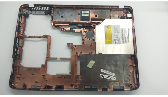 Нижня частина корпуса для ноутбука Acer Aspire 7520, ICY79, 17.0", AP01L000E00, Б/В. Є зламані кріплення (фото), продається з DVD приводом. - 304092
