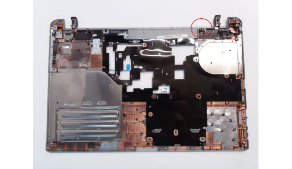 Середня частина корпуса для ноутбука Acer Aspire 5538, NAL00, 15.6", AP09F000300, Б/В. Пошкоджено одне кріплення. - 304098