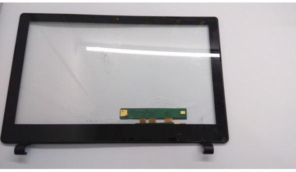 Рамка матрицы корпуса для ноутбука Medion Akoya E6240T, MD99350, 15.6 ", 13N0-CNA0W01, Б / У, поврежден тач скрин (фото).