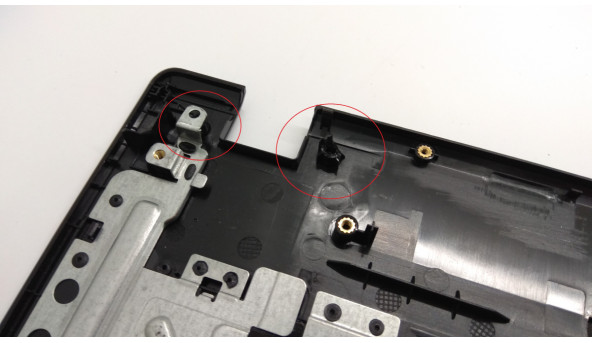 Середня частина корпуса для ноутбука Acer Aspire 7552G, MS2313, 17.3", Б/В. Є зламані кріплення (фото). - 304135