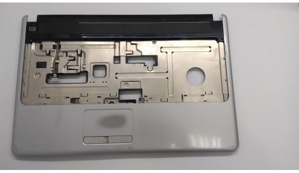 Середня частина корпуса для ноутбука Dell Inspiron 1750, 17.3, CN-0G586T, Б/В, Є зламані кріплення та потертість на тач паді.